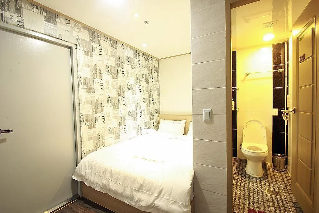 Eel Guesthouse Σεούλ 2*,